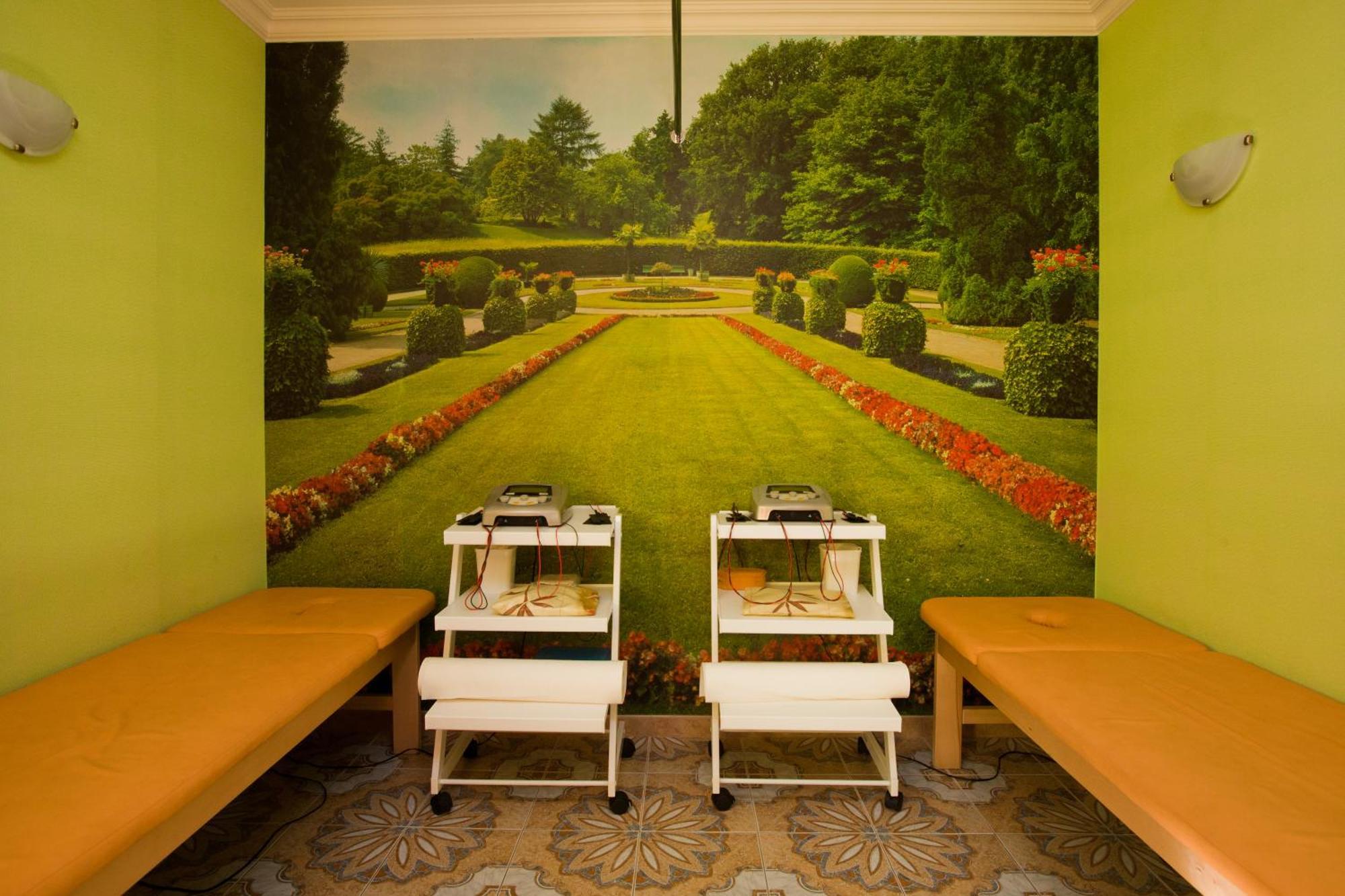 Hotel Polaris III Swinoujscie Bagian luar foto