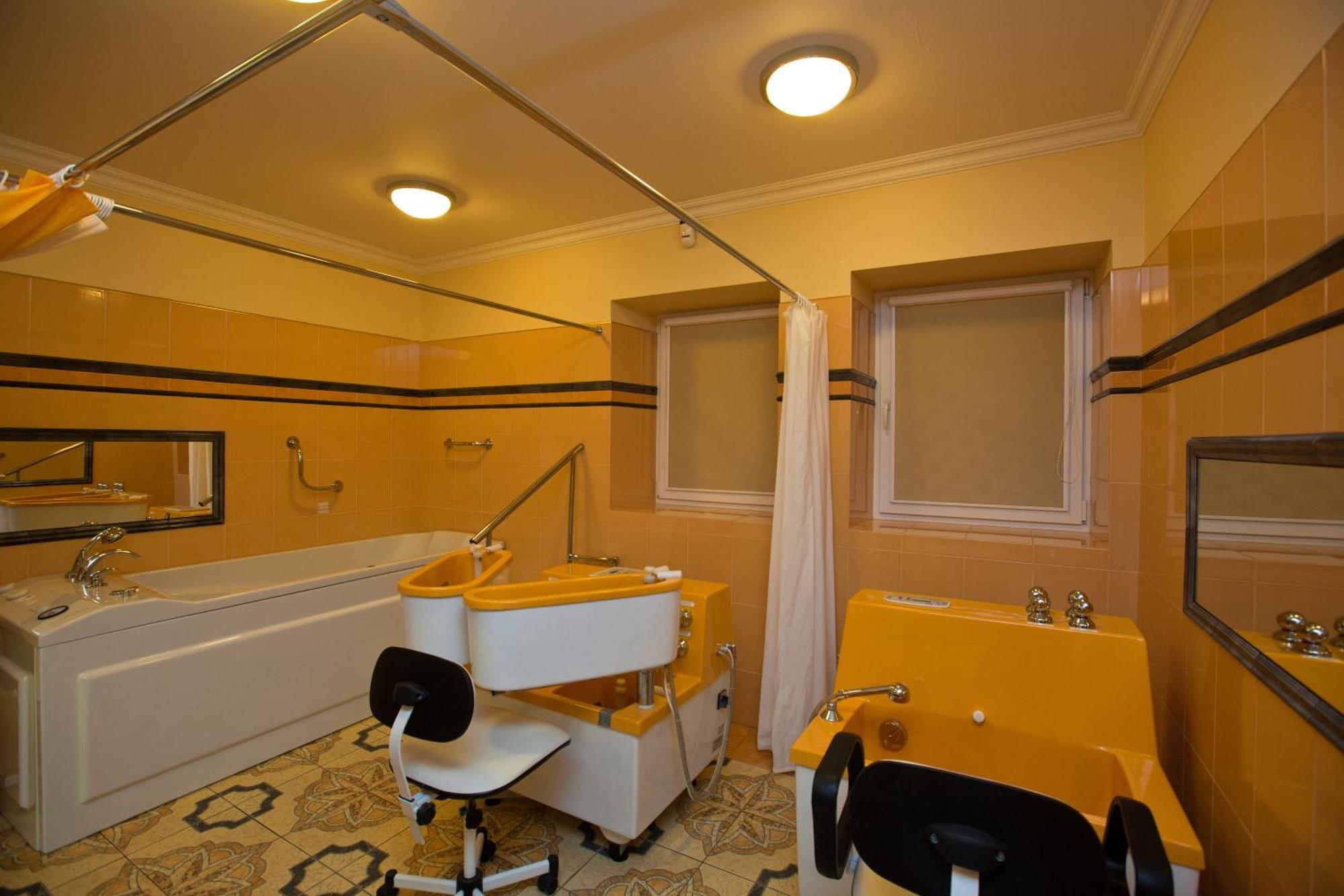 Hotel Polaris III Swinoujscie Bagian luar foto