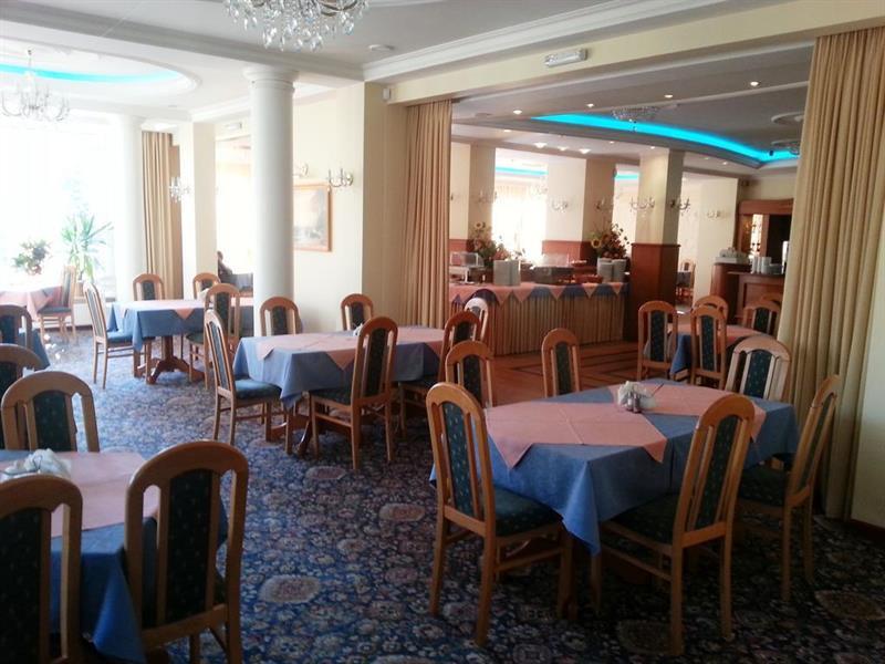 Hotel Polaris III Swinoujscie Bagian luar foto